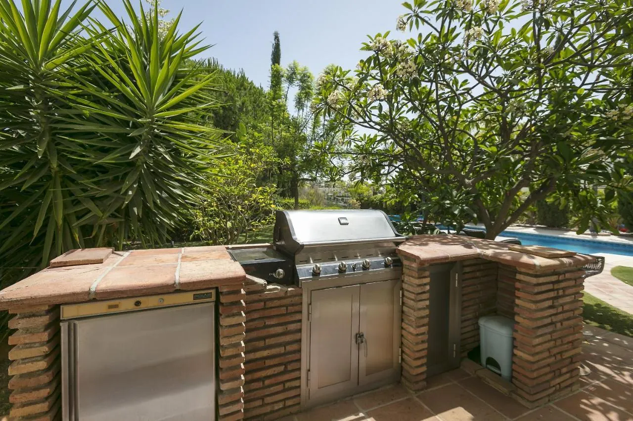 Villa La Quinta 5 Bedroom Villa With Heated Pool San Pedro de Alcántara