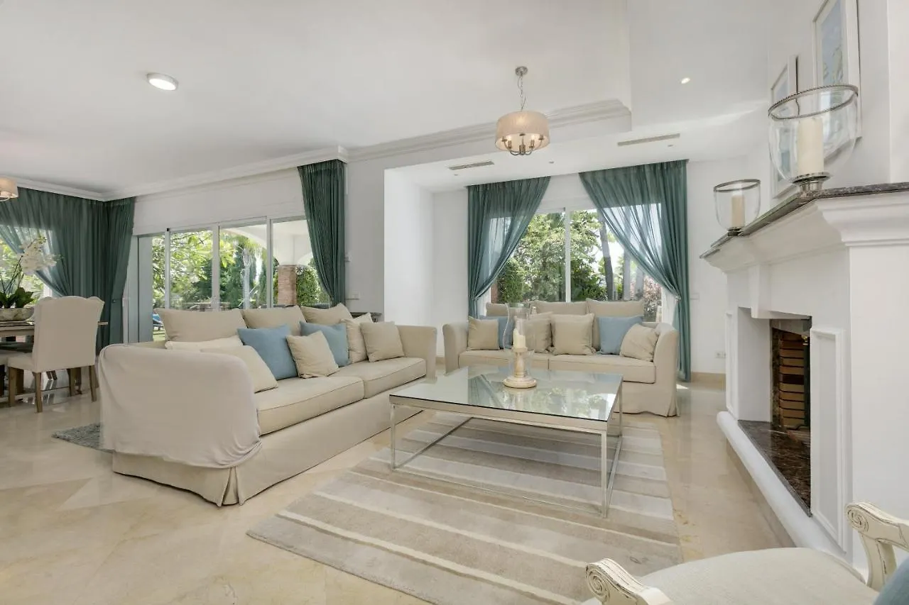 Villa La Quinta 5 Bedroom Villa With Heated Pool San Pedro de Alcántara Španělsko