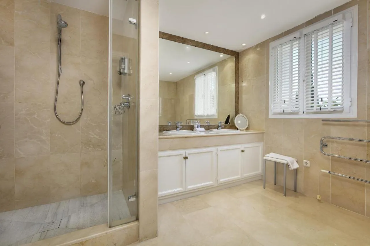 Villa La Quinta 5 Bedroom Villa With Heated Pool San Pedro de Alcántara
