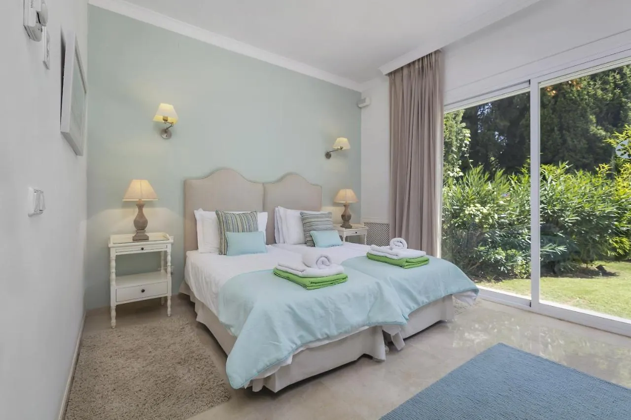 Villa La Quinta 5 Bedroom Villa With Heated Pool San Pedro de Alcántara