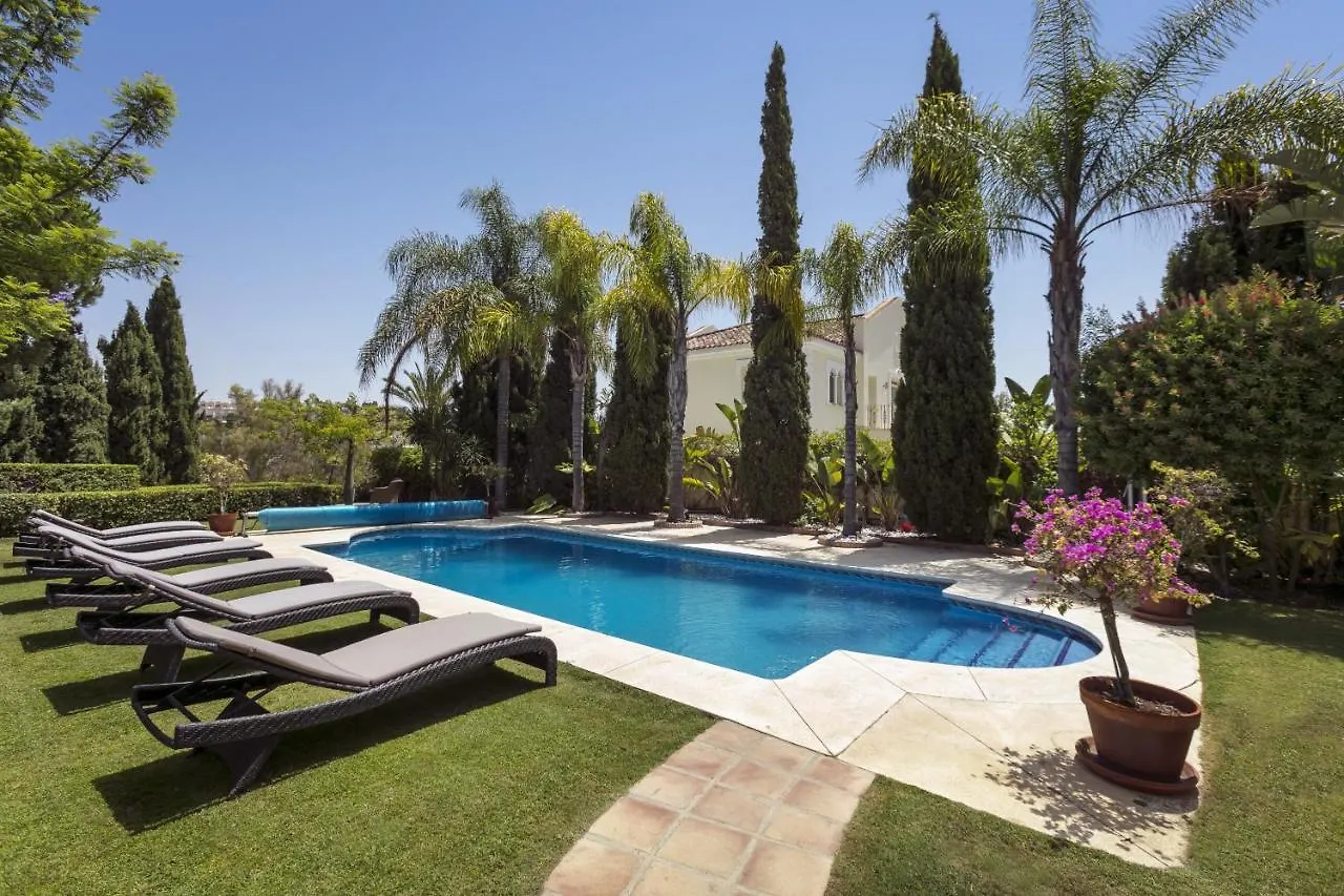 Villa La Quinta 5 Bedroom Villa With Heated Pool San Pedro de Alcántara