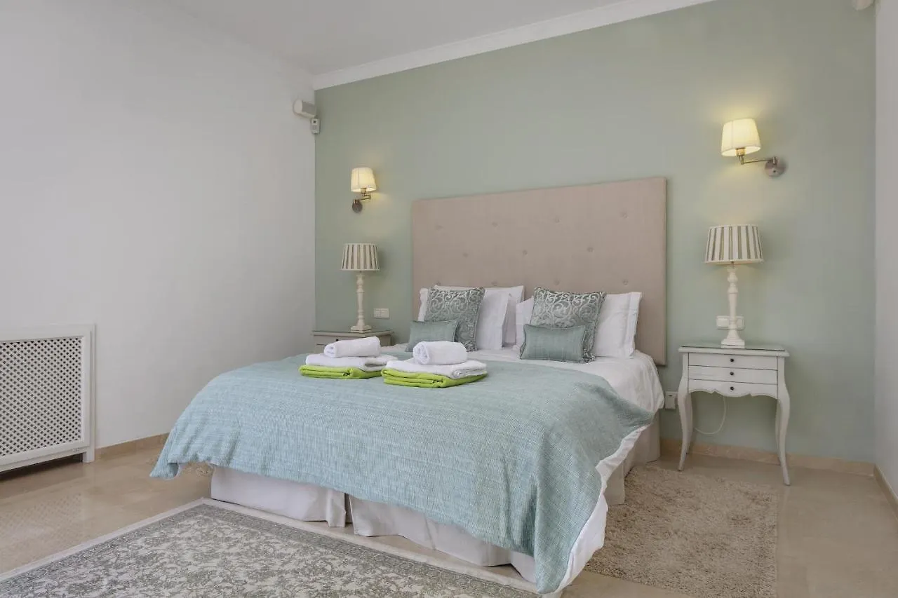 Villa Penati San Pedro de Alcántara Spagna
